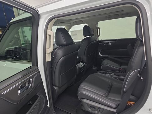 New 2026 INFINITI QX80 Luxe w/ Cargo Package AWD/4WD image 21