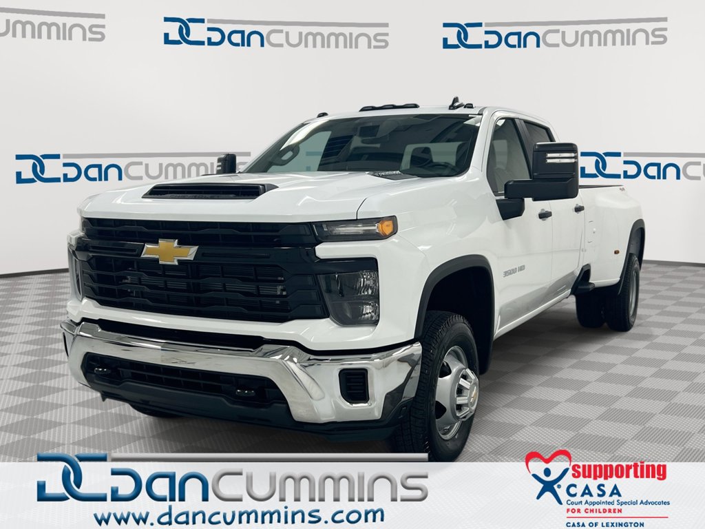 New 2026 Chevrolet Silverado 3500 W/T AWD/4WD image 1