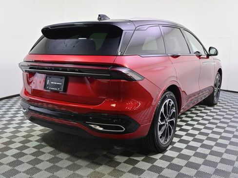 New 2026 Lincoln Nautilus Reserve image 6