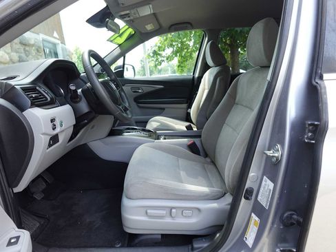 Certified 2021 Honda Pilot EX image 12