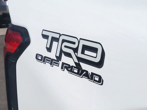 New 2026 Toyota Tacoma TRD Off-Road w/ TRD Off Road Upgrade Package AWD/4WD image 8