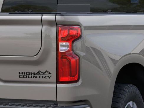 New 2026 Chevrolet Silverado 1500 High Country w/ Technology Package image 11
