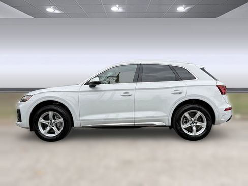 Certified 2024 Audi Q5 2.0T Premium image 2