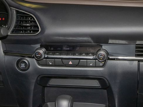 Used 2025 MAZDA CX-30 AWD 2.5 S w/ Premium Package image 21