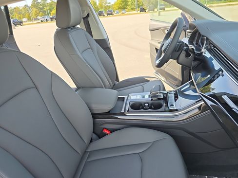 New 2026 Audi Q8 Premium Plus image 10