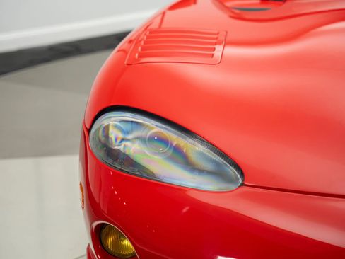 Used 2002 Dodge Viper RT/10 image 10