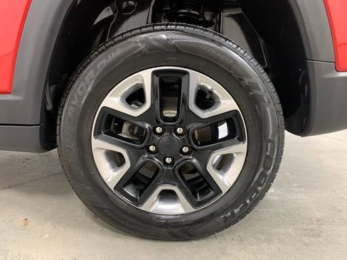 Used 2018 Jeep Compass Trailhawk w/ Leather Interior Group image 5