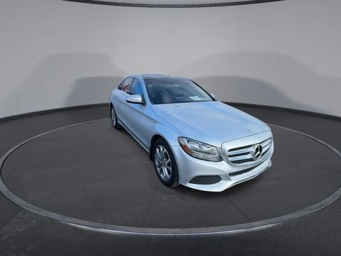 Used 2015 Mercedes-Benz C 300 4MATIC Sedan image 2