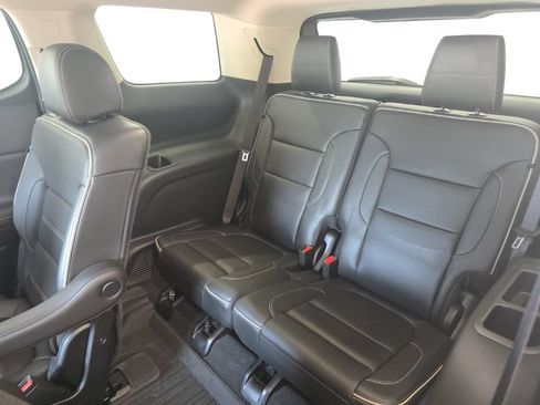 Used 2023 GMC Acadia Denali w/ Black Diamond Edition FWD image 24