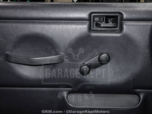 Used 2002 Jeep Wrangler SE AWD/4WD image 98