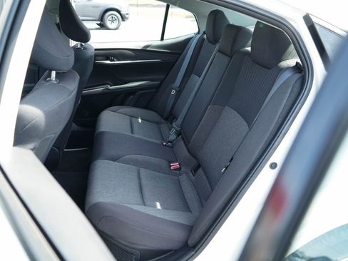 Used 2025 Toyota Camry LE FWD image 32
