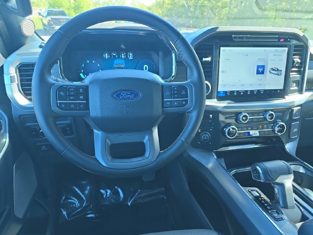 Used 2025 Ford F150 Lariat w/ FX4 Off-Road Package AWD/4WD image 20