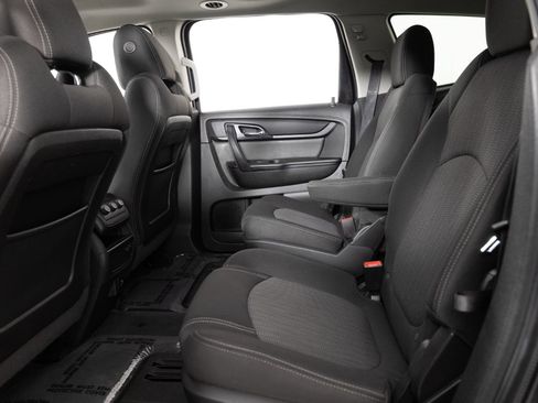 Used 2017 Chevrolet Traverse LT w/ True North Edition AWD/4WD image 18