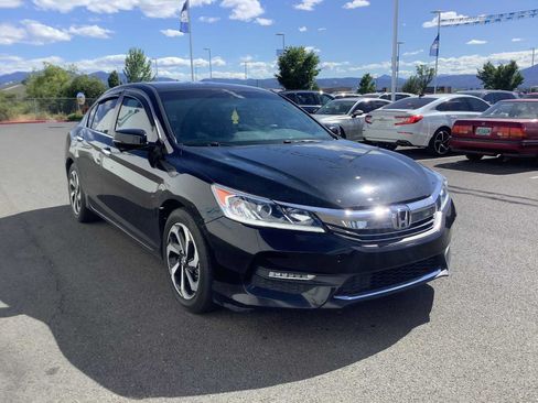 Used 2016 Honda Accord EX image 8