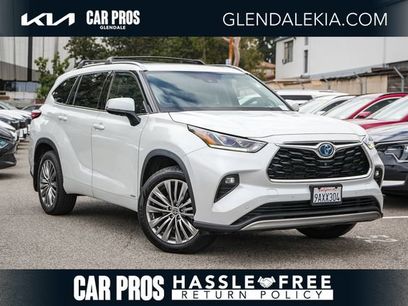 Used 2022 Toyota Highlander Platinum