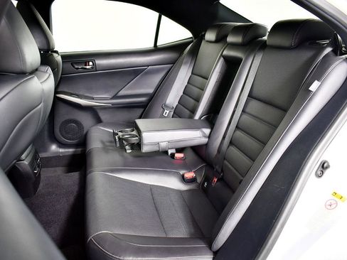 Used 2016 Lexus IS 300 AWD image 32