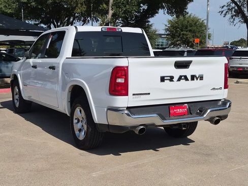Used 2025 RAM 1500 Big Horn AWD/4WD image 7