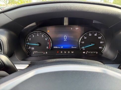 Used 2020 Ford Explorer XLT w/ Equipment Group 202A AWD/4WD image 30