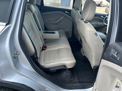 Used 2019 Ford Escape Titanium image 21