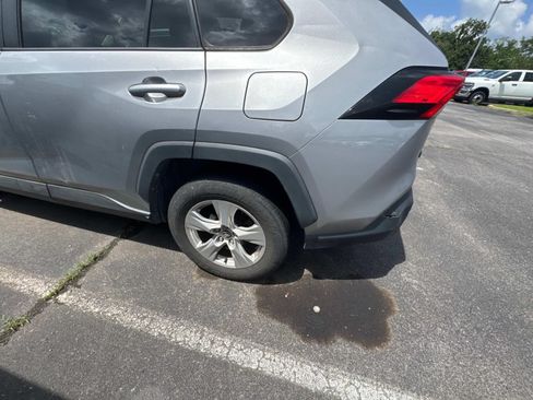 Used 2020 Toyota RAV4 XLE w/ Convenience Package AWD/4WD image 10