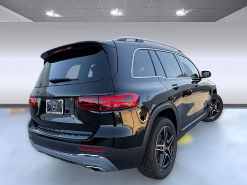 New 2026 Mercedes-Benz GLB 250 image 6
