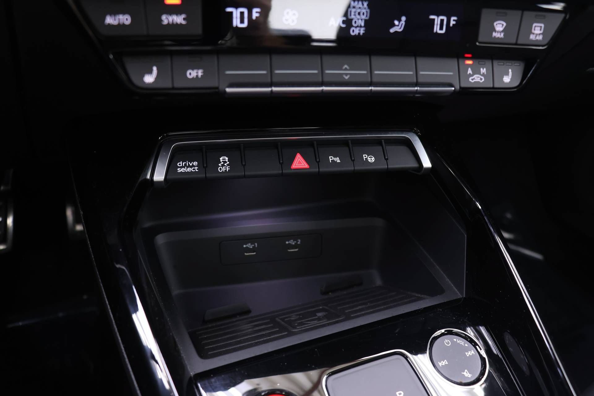 Used 2024 Audi RS 3 AWD/4WD image 9