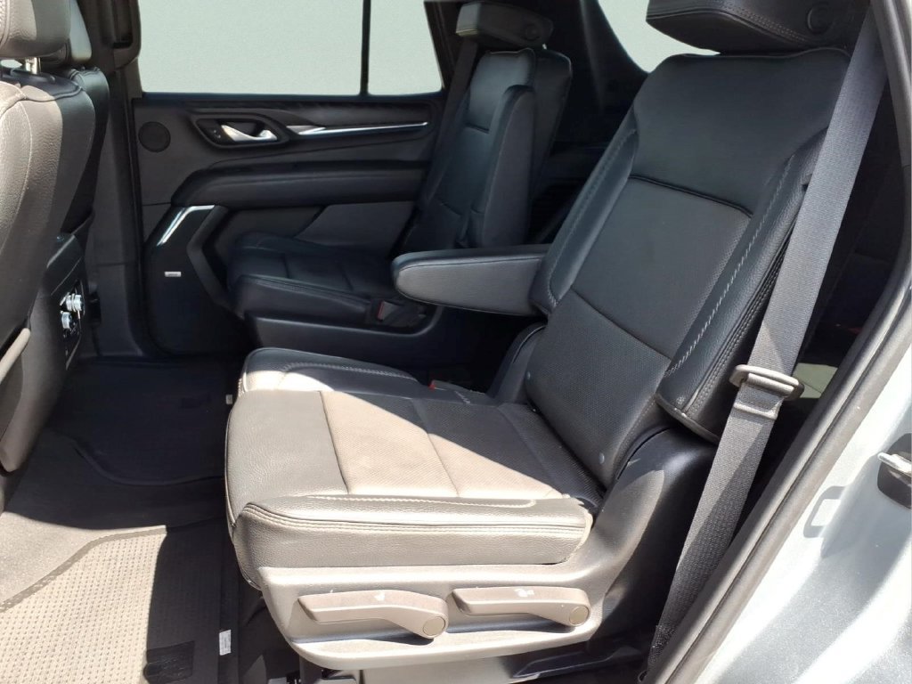 Used 2023 GMC Yukon Denali RWD image 15