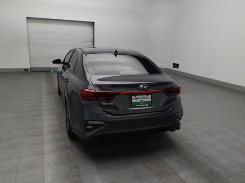 Used 2019 Kia Forte LXS FWD image 6