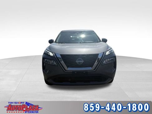 Used 2023 Nissan Rogue SV image 8