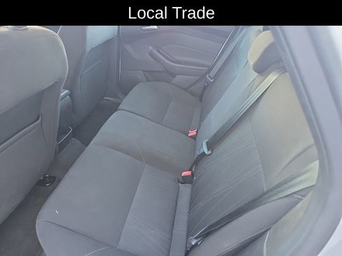 Used 2015 Ford Focus SE FWD image 7