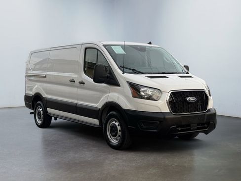 Used 2024 Ford Transit 150 Low Roof image 3