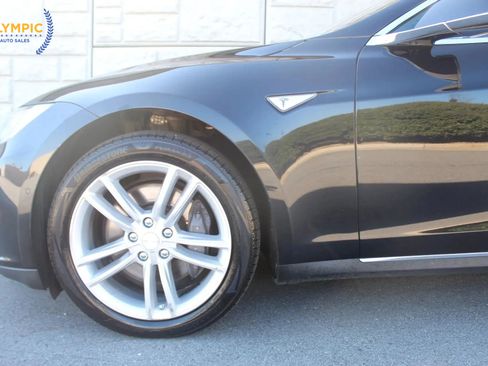 Used 2015 Tesla Model S 85D image 9