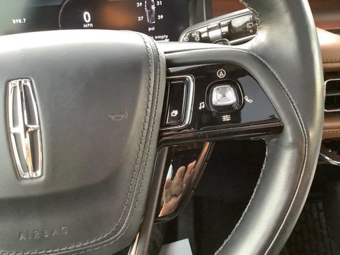 Used 2023 Lincoln Aviator Reserve w/ Equipment Group 201A image 52