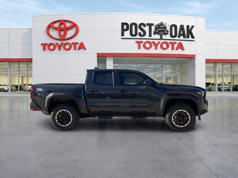New 2026 Toyota Tacoma TRD Off-Road AWD/4WD image 8