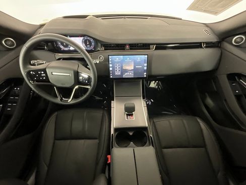 Used 2026 Land Rover Range Rover Evoque S image 10