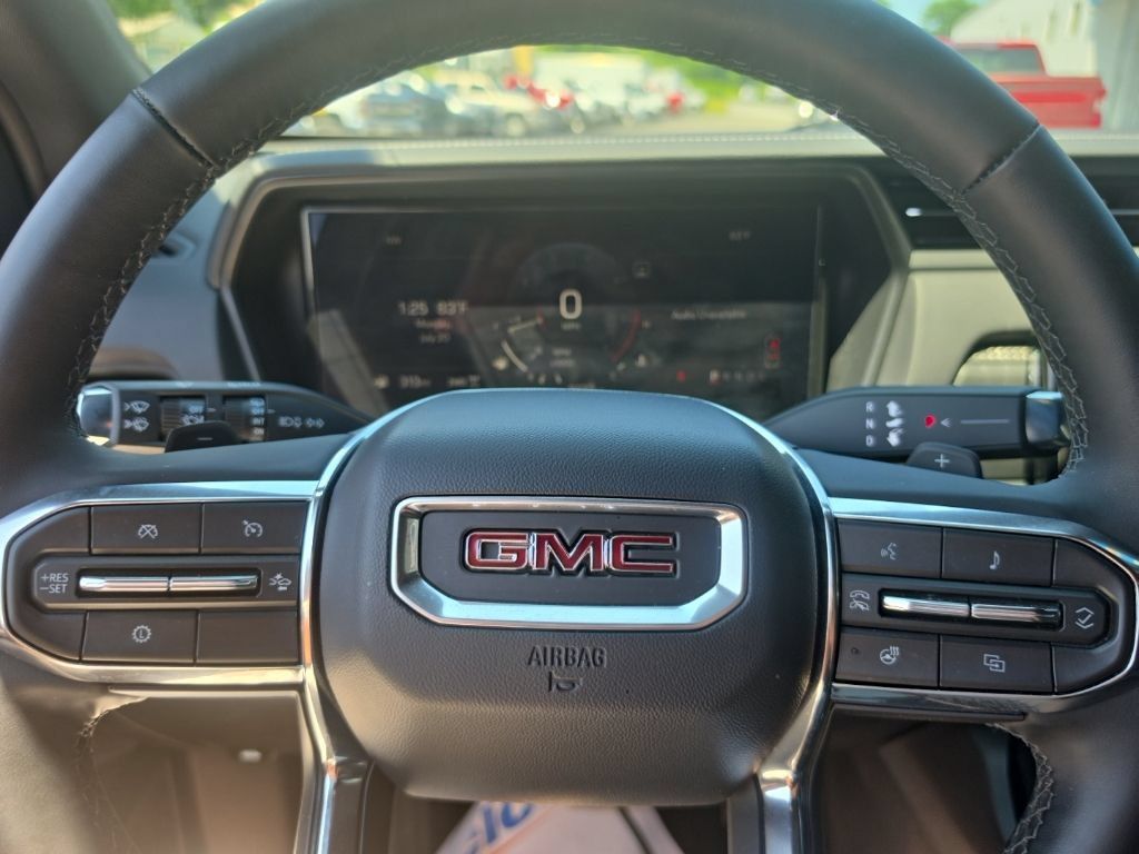 Certified 2025 GMC Terrain Elevation w/ Technology Package II AWD/4WD image 16