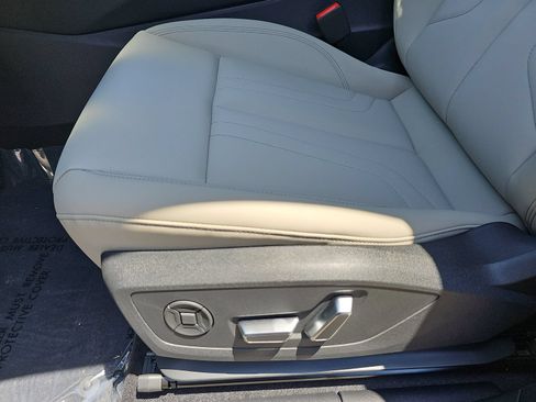 New 2026 Audi Q3 quattro 2.0T AWD/4WD image 31