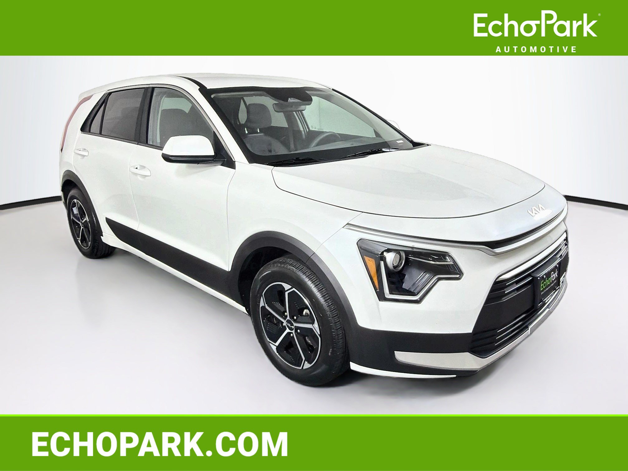Used 2026 Kia Niro LX FWD image 1