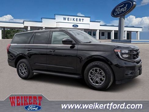 Used 2025 Ford Expedition Active image 1