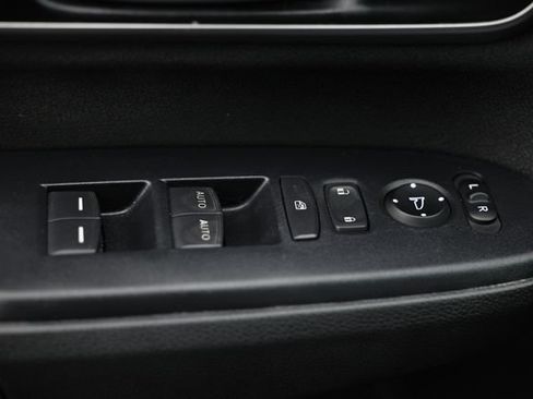 Used 2022 Honda CR-V EX image 17