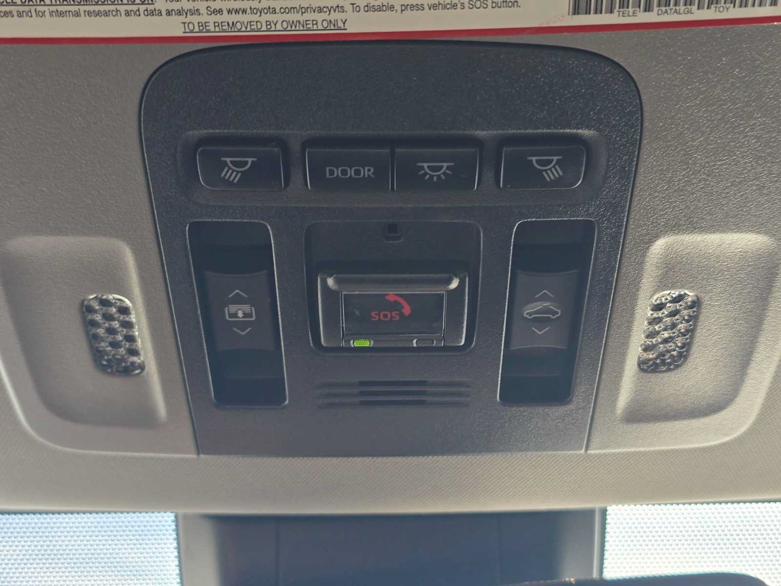 Used 2021 Toyota Camry XSE FWD image 30