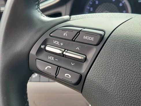 Used 2020 Hyundai Elantra Limited w/ Ultimate Package 03 FWD image 32