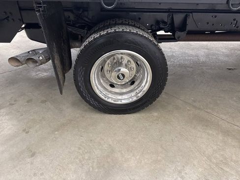 Used 2019 Ford F550 4x4 Crew Cab Super Duty image 14