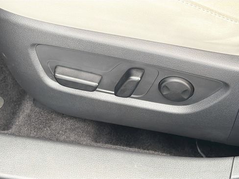 Used 2025 MAZDA CX-30 AWD 2.5 S w/ Premium Package image 25