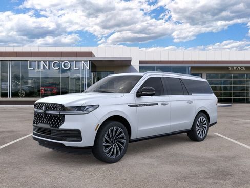 New 2025 Lincoln Navigator L Black Label AWD/4WD image 2