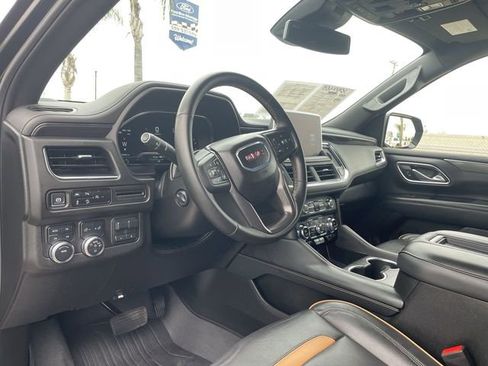 Used 2024 GMC Yukon AT4 w/ Max Trailering Package image 10