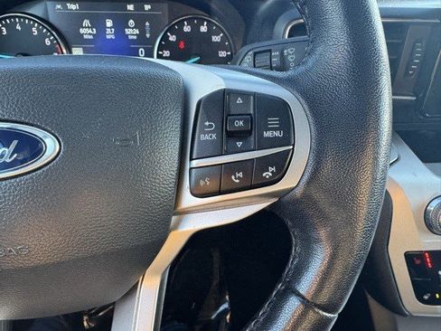 Used 2021 Ford Explorer XLT w/ Equipment Group 202A image 16