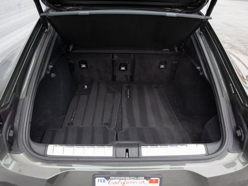 Certified 2024 Porsche Panamera 4 image 24