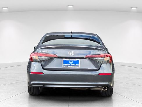 Used 2025 Honda Civic Sport image 5