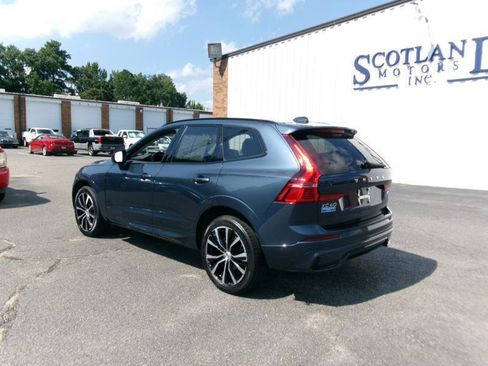 Used 2025 Volvo XC60 B5 Plus AWD/4WD image 8